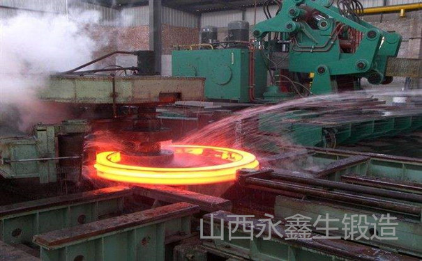 輾擴加工的環(huán)形鍛件