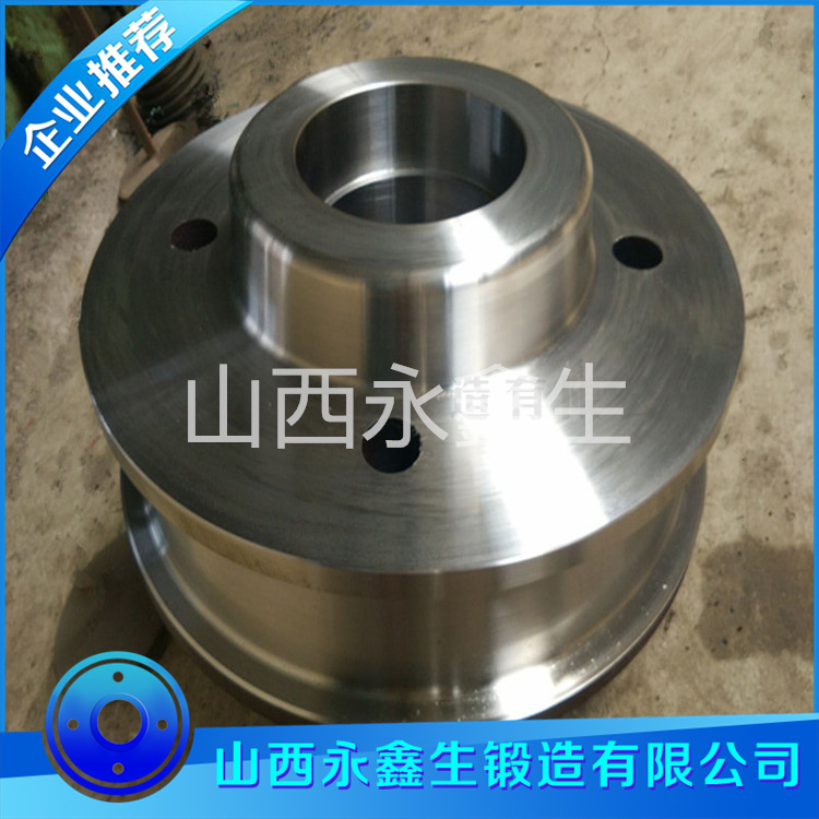 搖臂式堆料機(jī)車輪鍛件